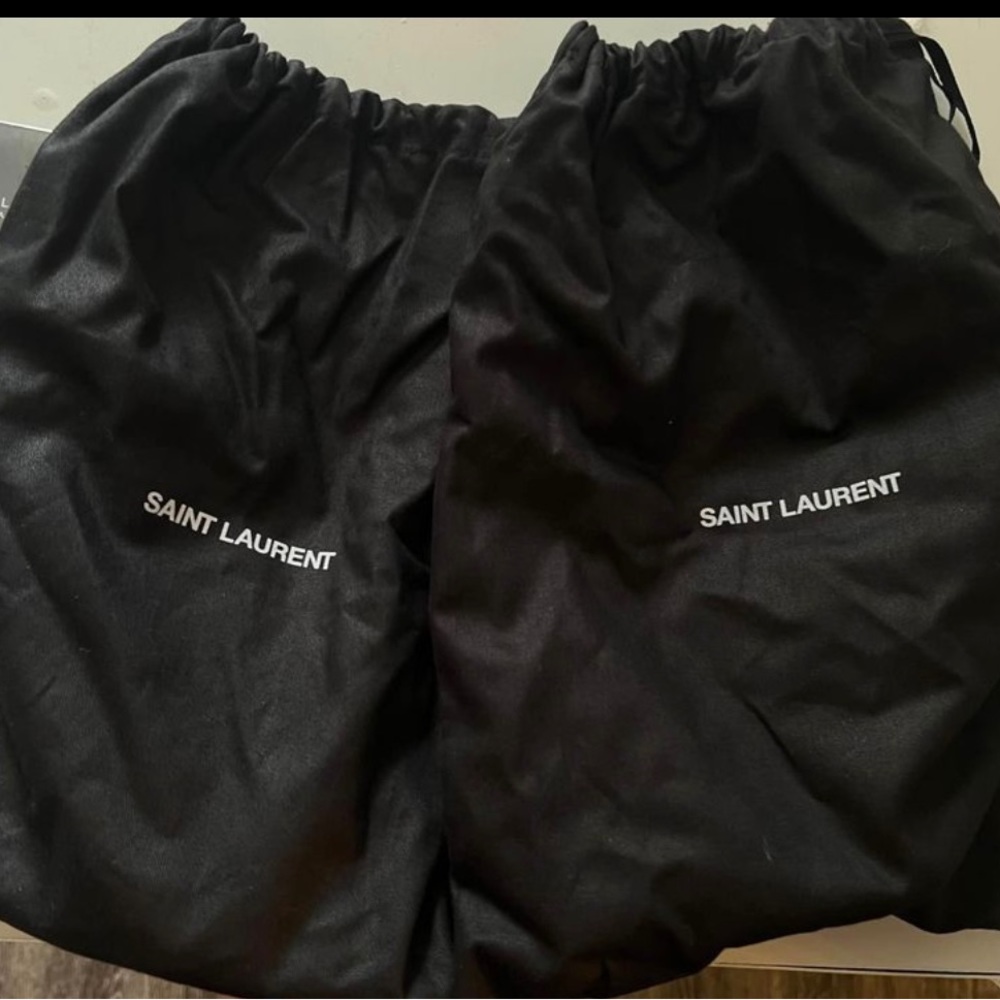 Authentic YSL heels - Picture 8 of 8